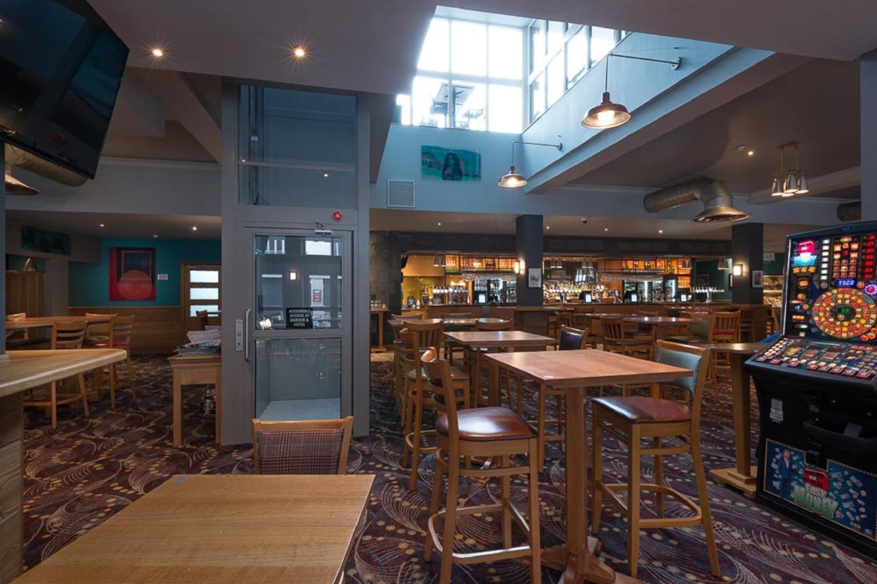 Admiral Of The Humber Wetherspoon Kingston upon Hull Zewnętrze zdjęcie